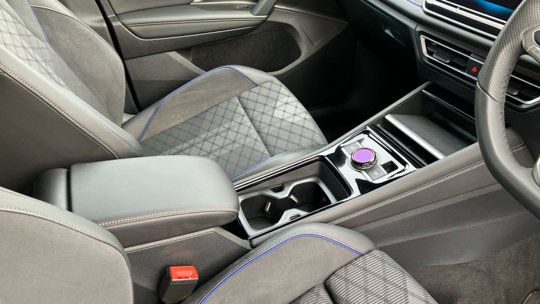 Volkswagen Tiguan 1.5 TSI eHybrid R-Line 5dr DSG Estate